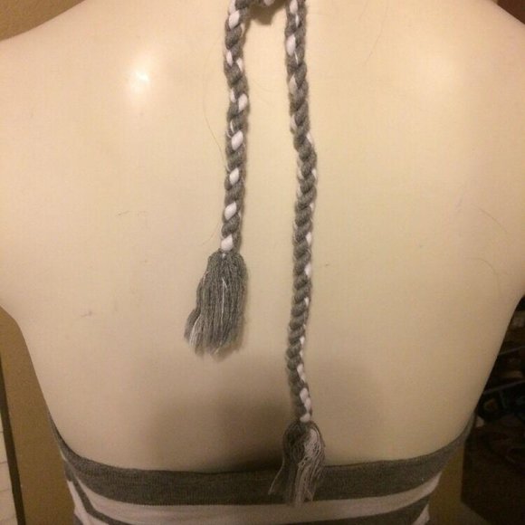 Gap Women’s Halter Style Tank Top - Picture 4 of 7